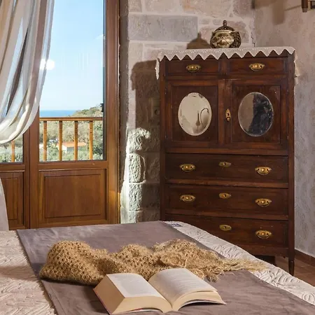 Villa Luxury Crete Melpomeni 5 Bedrooms Private Pool Private Playground Rethymno Vederoi