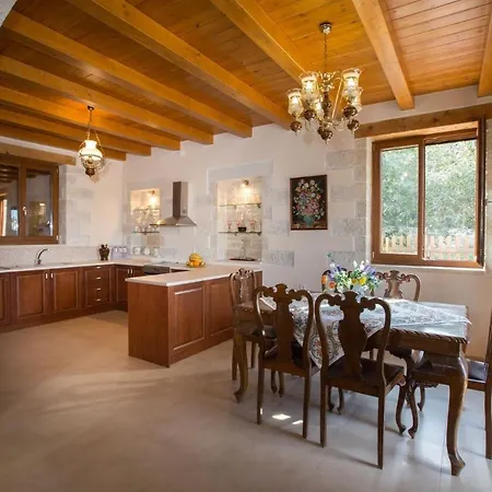 Villa Luxury Crete Melpomeni 5 Bedrooms Private Pool Private Playground Rethymno